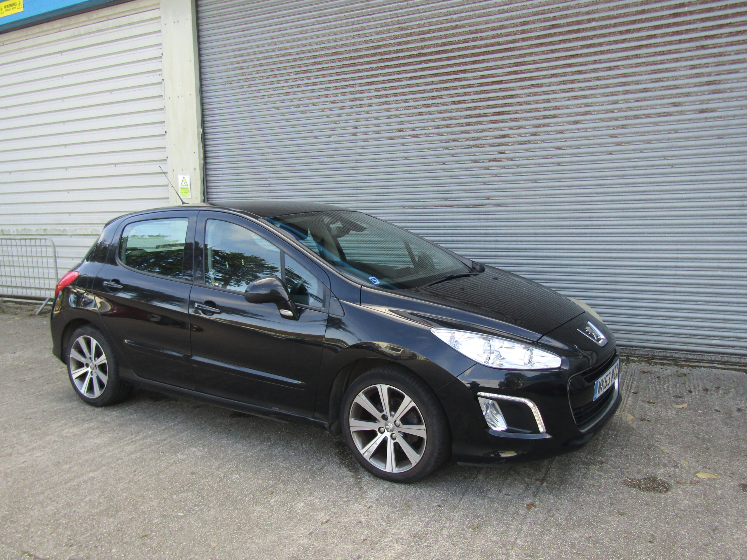 PEUGEOT 308 ACTIVE NAV VERSION E-HDI