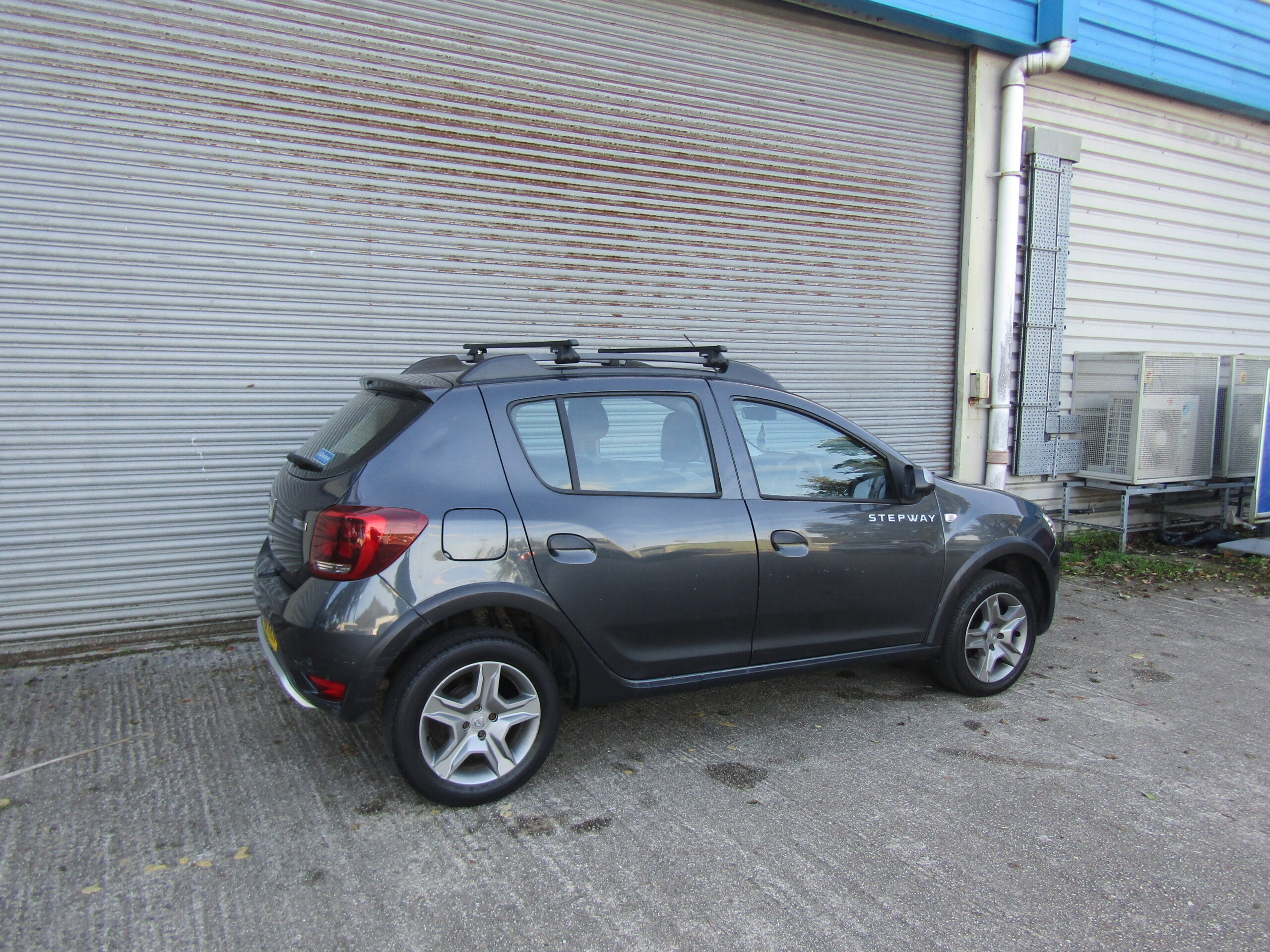DACIA SANDERO STEPWAY LAUREATE TCE - Image 4